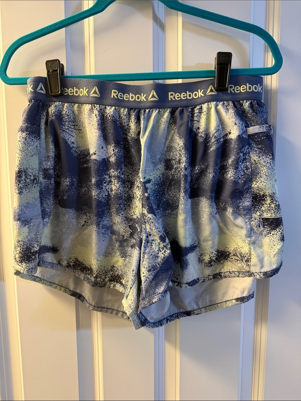 Reebok Women's Blue & Light Blue Print Athletic Shorts